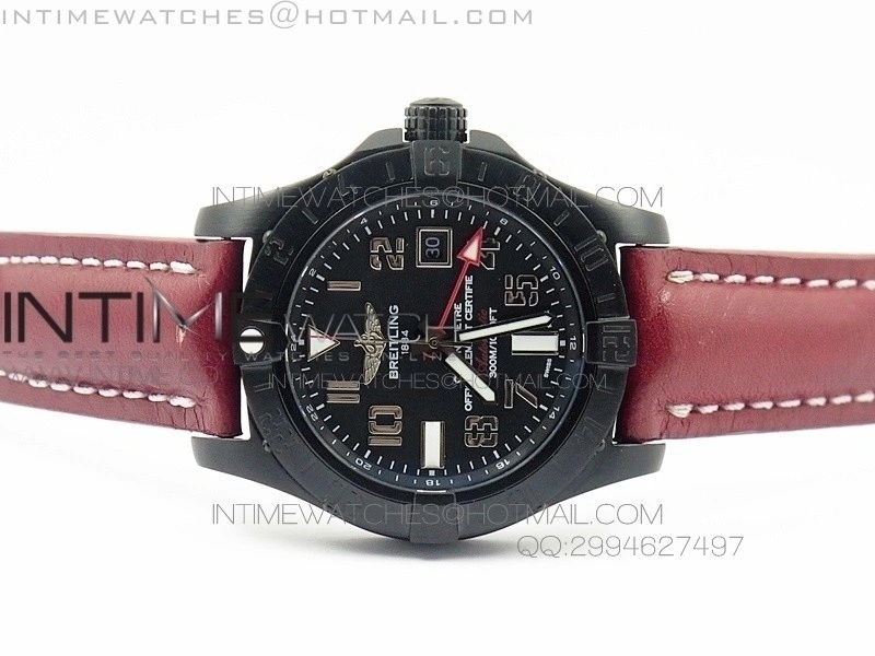 Avenger GMT DLC Black Numeral Marker Textured Dial on Leather strap A2836