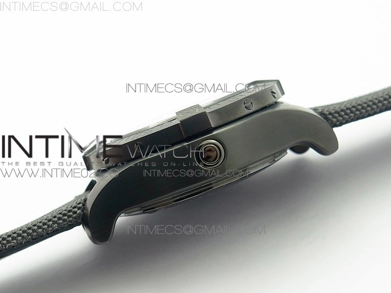 Avenger II Seawolf DLC V2 Best Edition Black CF Dial on Black Strap A2836
