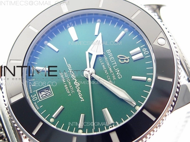 SuperOcean 42mm AB2010 SS B50 1:1 Best Edition Green Dial Black Ceramic Bezel on SS Bracelet A2824