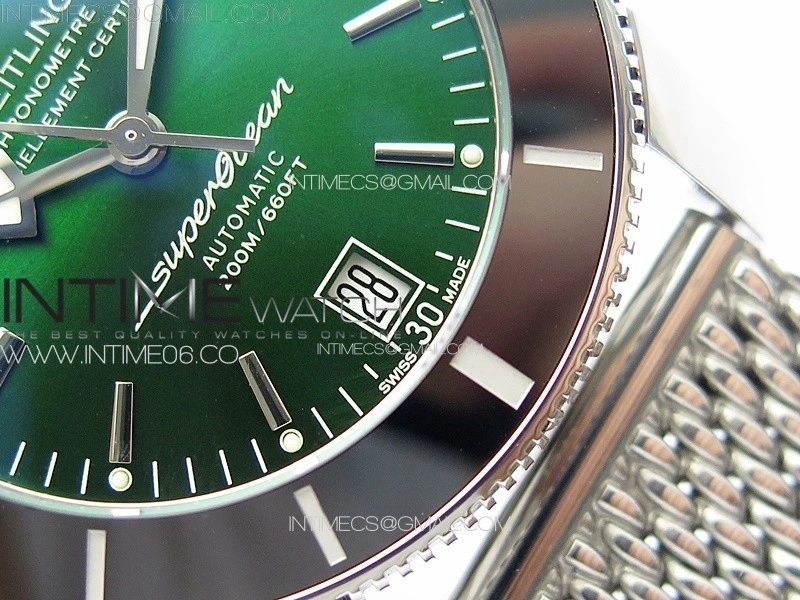 SuperOcean 42mm AB2010 SS B50 1:1 Best Edition Green Dial Black Ceramic Bezel on SS Bracelet A2824