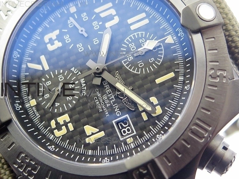 Avenger Bandit Titanium DLC B50 Best Edition Gray Carbon Dial on Green Nylon Strap A7750