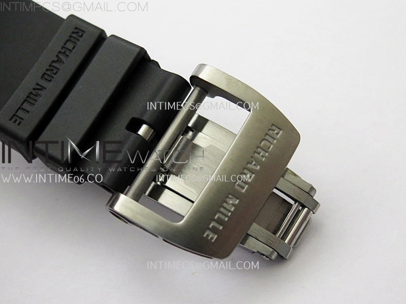 RM055 NTPT Ti APSF 1:1 Best Edition Black Inner Bezel Red Crown on Black Rubber Strap RMUL2 Super Clone