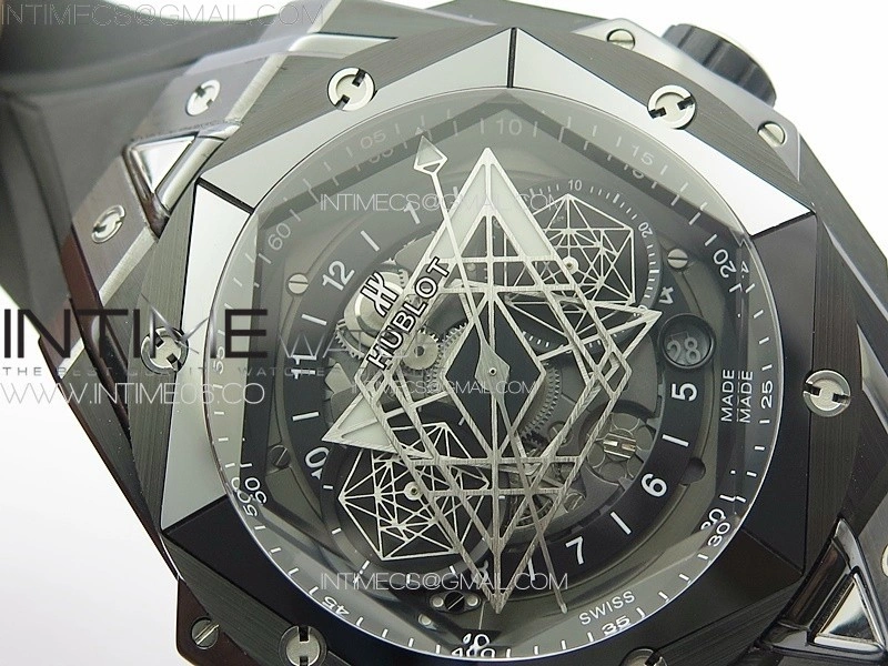 Big Bang Sang Bleu II Black Ceramic BBF Best Edition on Black Rubber Strap A1240