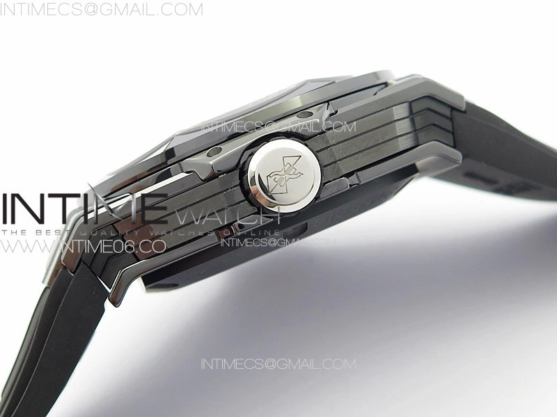 Big Bang Sang Bleu II Black Ceramic BBF Best Edition on Black Rubber Strap A1240
