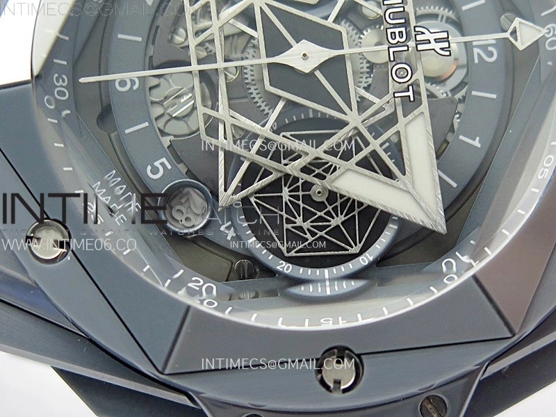 Big Bang Sang Bleu II Gray Ceramic BBF Best Edition on Gray Rubber Strap A1240