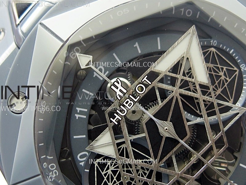 Big Bang Sang Bleu II Gray Ceramic BBF Best Edition on Gray Rubber Strap A1240