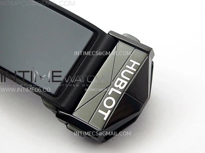Big Bang Sang Bleu II Gray Ceramic BBF Best Edition on Gray Rubber Strap A1240