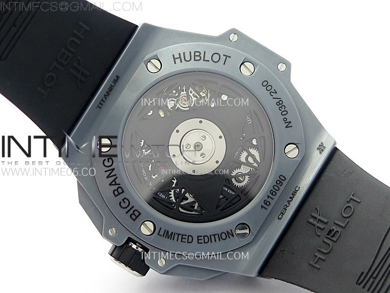 Big Bang Sang Bleu II Gray Ceramic BBF Best Edition on Gray Rubber Strap A1240