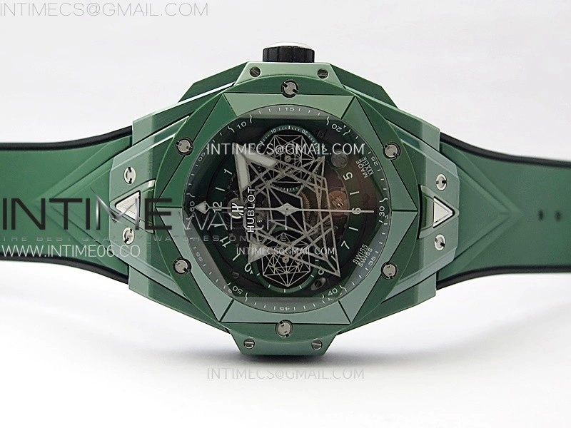 Big Bang Sang Bleu II Green Ceramic BBF Best Edition on Green Rubber Strap A1240