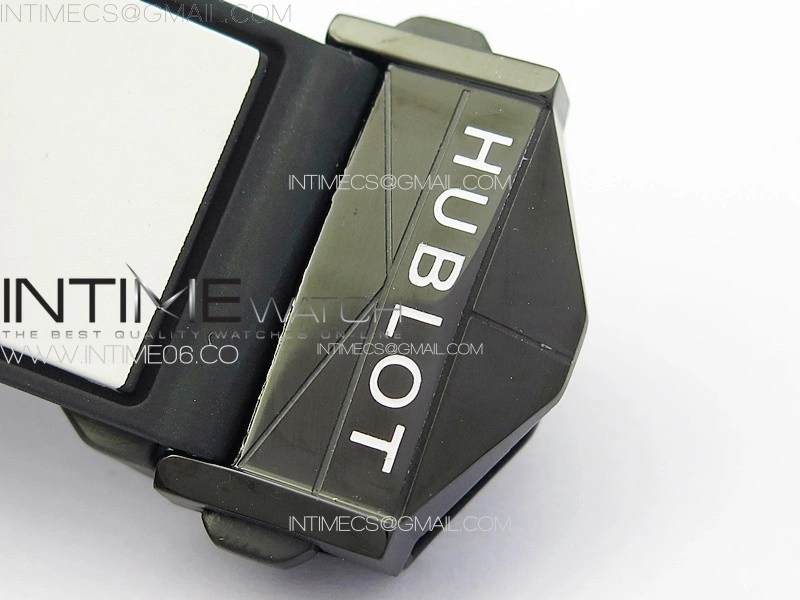 Big Bang Sang Bleu II White Ceramic BBF Best Edition on White Rubber Strap A1240