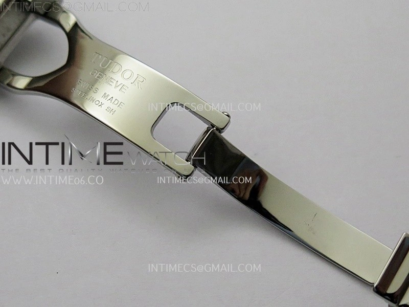 Black Bay Chrono SS TWF 1:1 Best Edition White Dial on SS Bracelet A7750