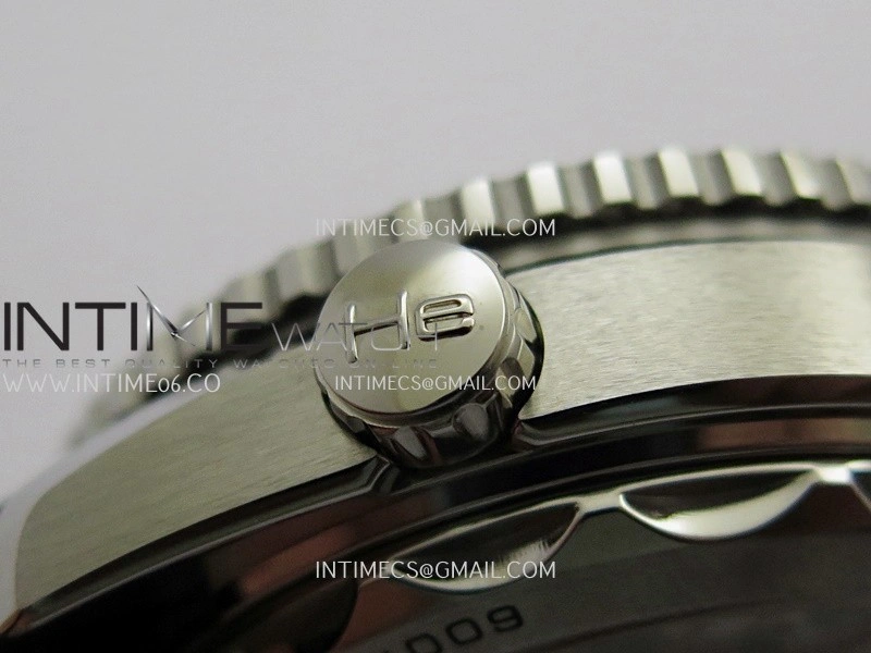 Planet Ocean Master Chronometer Black Ceramic Bezel SS VRF 1:1 Best Edition Black Dial On Black Gummy Strap A9900