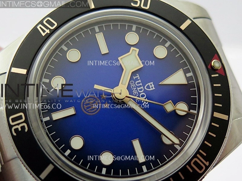 Heritage Black Bay M79030 Campioni D'Italia 39mm SS ZF 1:1 Best Edition Blue Ombre Dial On SS Bracelet A2824