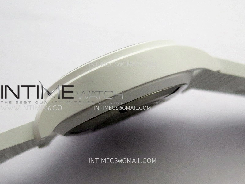 Pilot Chrono IW389105 White Ceramic APSF 1:1 Best Edition Black Dial On Black Rubber Strap Super Clone A69385