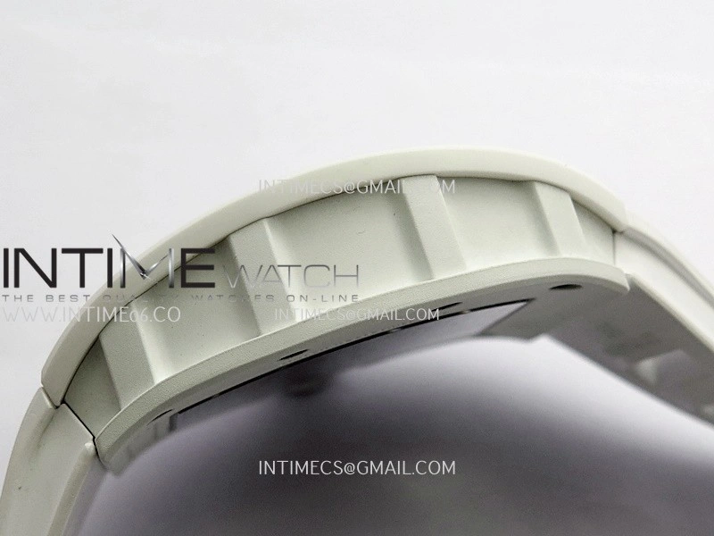 RM055 Black Inner Bezel White Ceramic RF 1:1 Best Edition Skeleton Dial On White Rubber Strap RMUL2 Super Clone