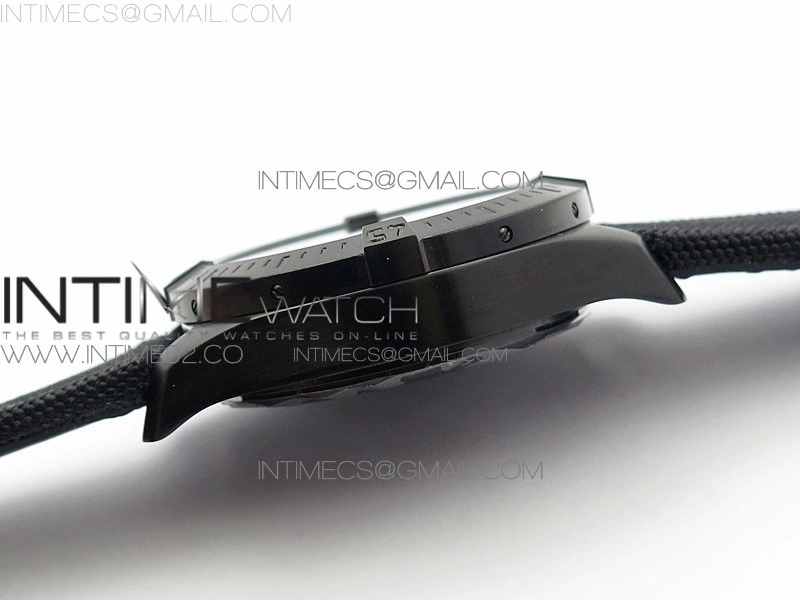 Challenger Chronograph DLC Black Dial on Rubber Strap A7750