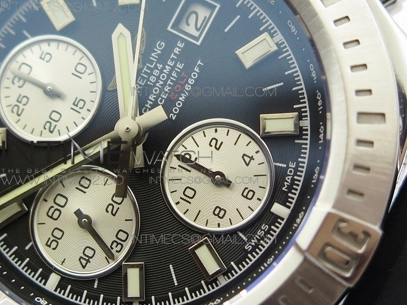 Challenger Chronograph SS Black Dial on Rubber Strap A7750