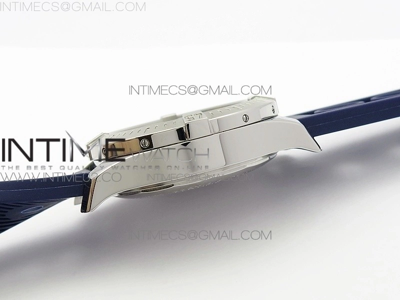 Challenger Chronograph SS Blue Dial on Rubber Strap A7750