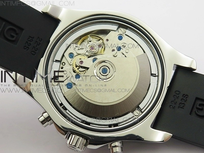 Challenger Chronograph SS White Dial on Rubber Strap A7750