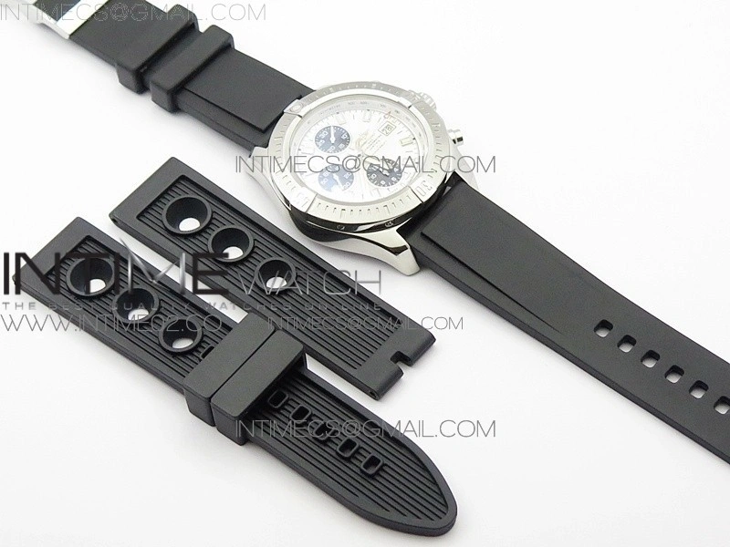 Challenger Chronograph SS White Dial on Rubber Strap A7750
