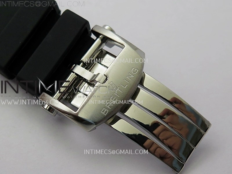 Chronomat B01 42mm SS TF 1:1 Best Edition Black Dial on Black Rubber Strap A7750