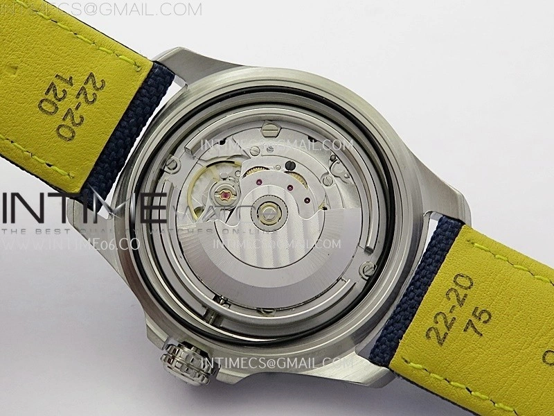 Avenger Chronometer 42mm GMT SS BLSF 1:1 Best Version Blue Dial On Blue Nylon Strap A2836