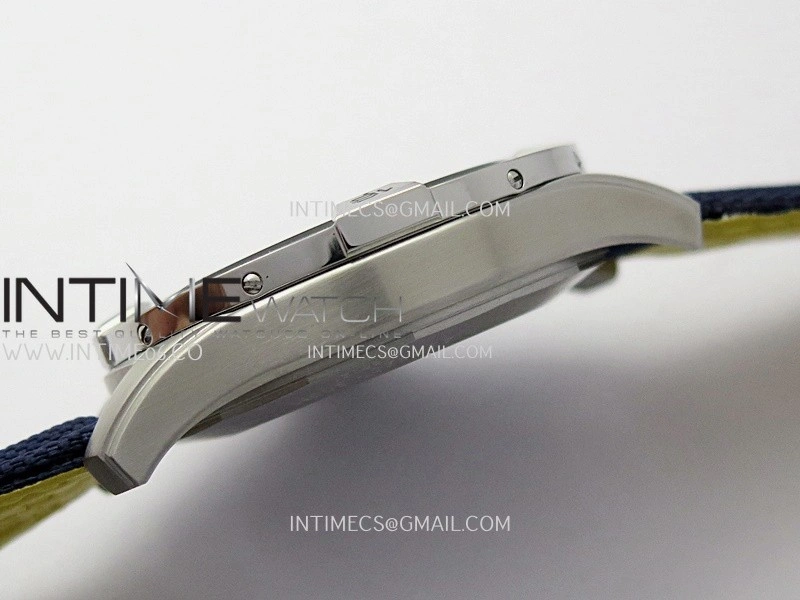 Avenger Chronometer 45mm GMT SS B50F 1:1 Best Edition Blue Dial On Blue Nylon Strap A2824