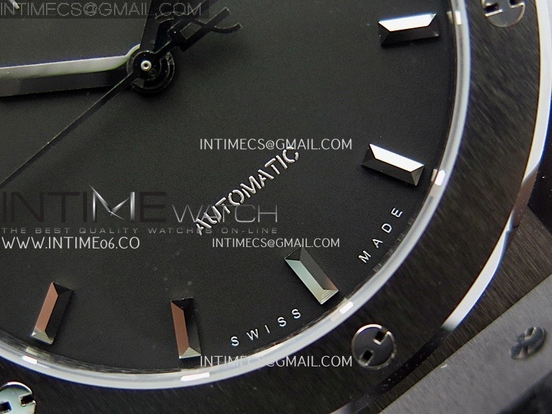 Classic Fusion 42mm Ceramic JJZF 1:1 Best Edition Black Dial On Black Gummy Strap