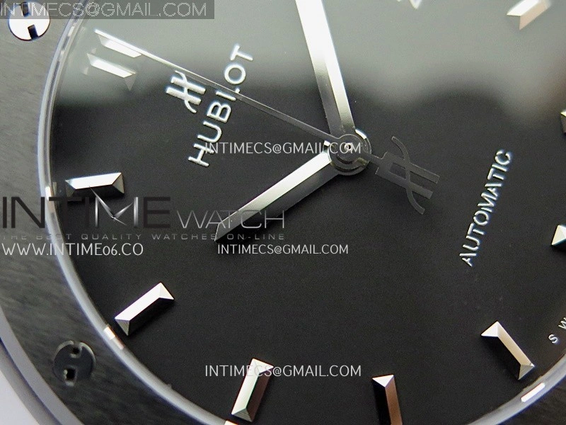 Classic Fusion 42mm Ceramic JJZF 1:1 Best Edition Black Dial On Black Gummy Strap