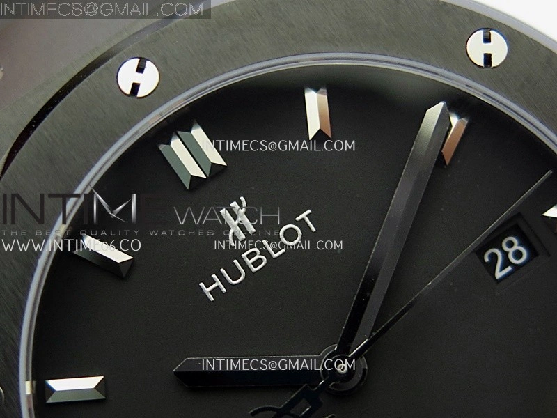 Classic Fusion 42mm Ceramic JJZF 1:1 Best Edition Black Dial On Black Gummy Strap