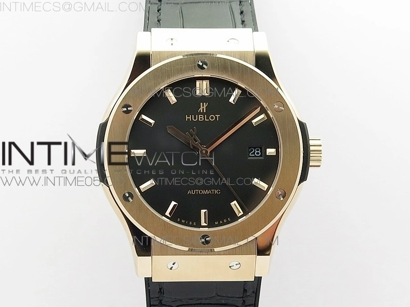Classic Fusion 42mm RG B50F Black Dial On Black Gummy Strap A2892