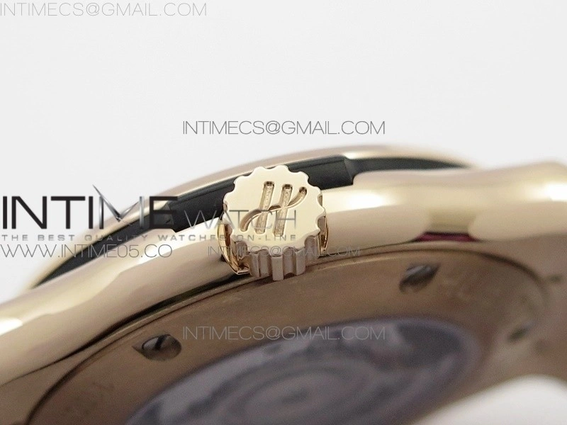 Classic Fusion 42mm RG B50F Black Dial On Black Gummy Strap A2892