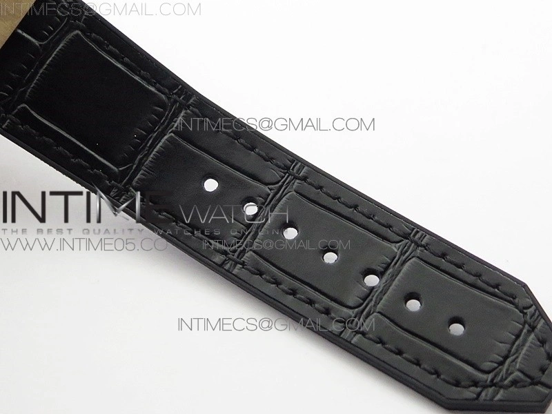 Classic Fusion 42mm RG B50F Black Dial On Black Gummy Strap A2892