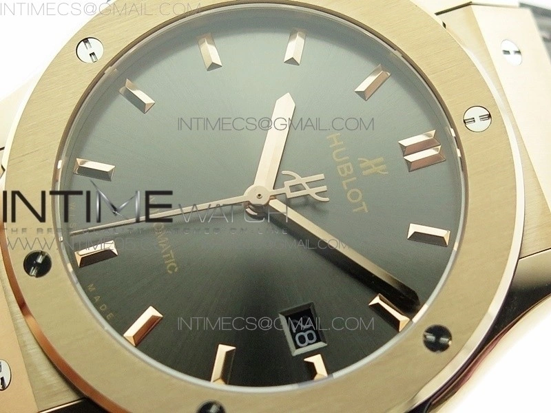 Classic Fusion 42mm RG B50F Gray Dial On Black Gummy Strap A2892