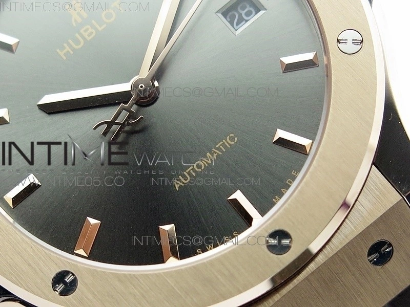 Classic Fusion 42mm RG B50F Gray Dial On Black Gummy Strap A2892