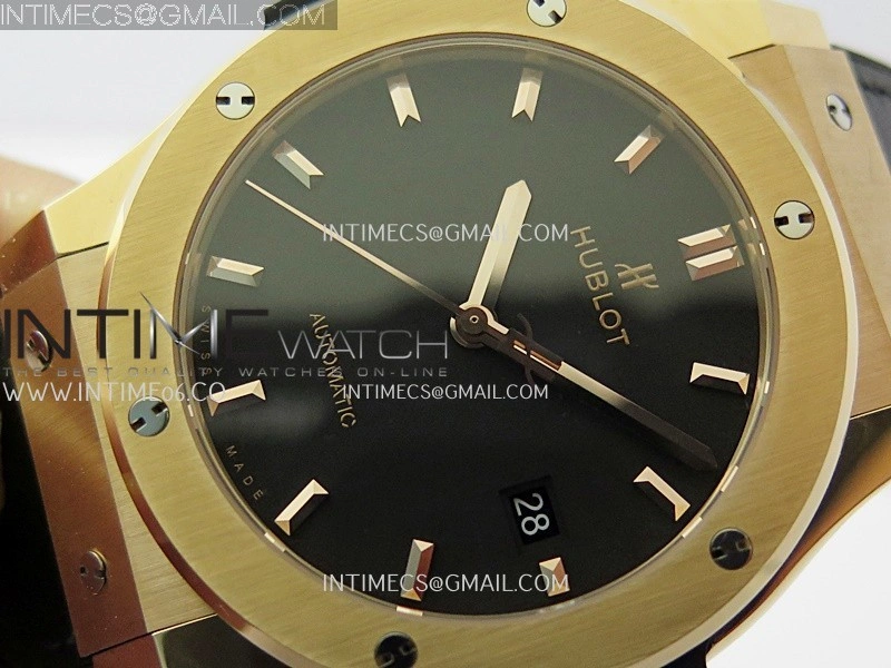 Classic Fusion 42mm RG JJZF 1:1 Best Edition Black Dial On Black Gummy Strap