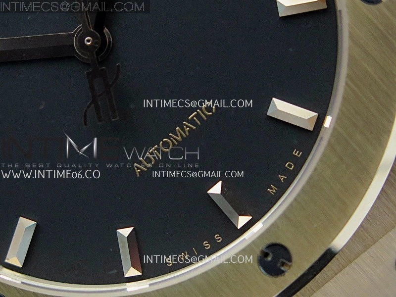 Classic Fusion 42mm RG JJZF 1:1 Best Edition Black Dial On Black Gummy Strap
