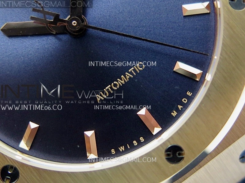 Classic Fusion 42mm RG JJZF 1:1 Best Edition Blue Dial On Blue Rubber Strap