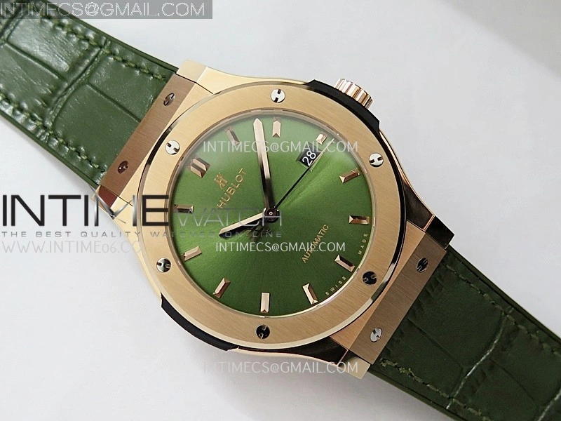 Classic Fusion 42mm RG JJZF 1:1 Best Edition Green Dial On Green Gummy Strap