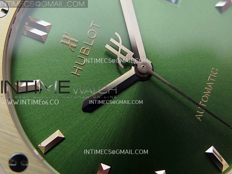 Classic Fusion 42mm RG JJZF 1:1 Best Edition Green Dial On Green Gummy Strap