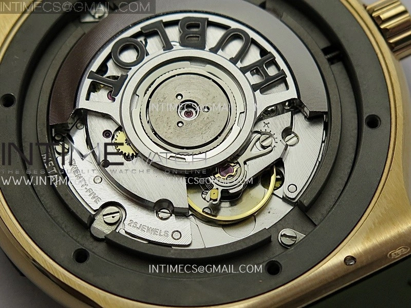 Classic Fusion 42mm RG JJZF 1:1 Best Edition Green Dial On Green Gummy Strap