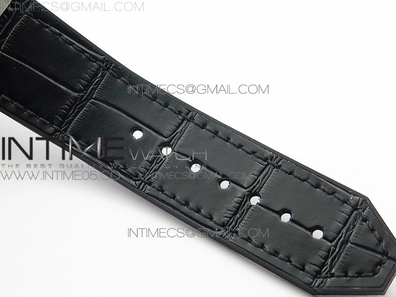 Classic Fusion 42mm SS B50F Black Dial On Black Gummy Strap A2892