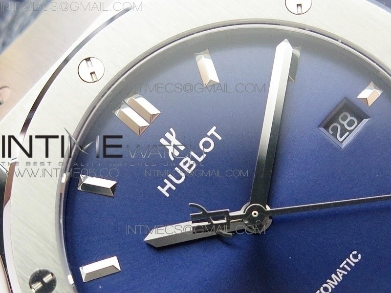 Classic Fusion 42mm SS B50F Blue Dial On Blue Gummy Strap A2892