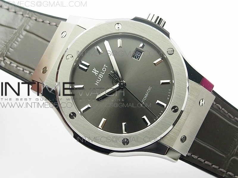 Classic Fusion 42mm SS B50F Gray Dial On Black Gummy Strap A2892