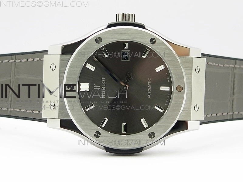 Classic Fusion 42mm SS B50F Gray Dial On Black Gummy Strap A2892