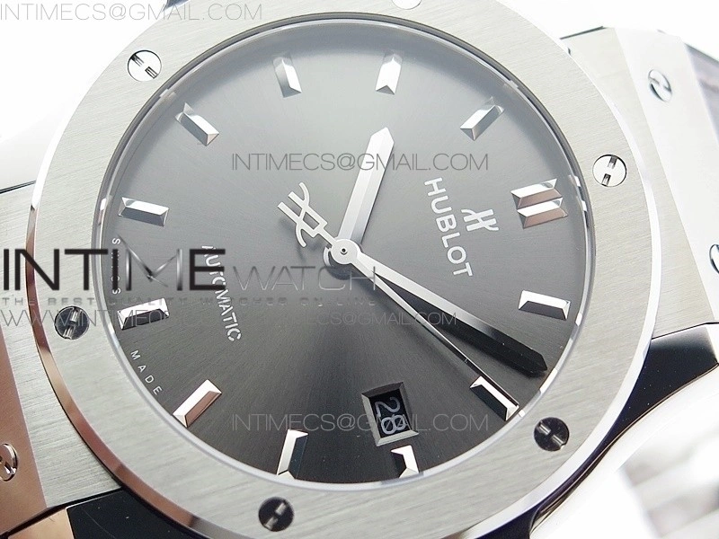 Classic Fusion 42mm SS B50F Gray Dial On Black Gummy Strap A2892