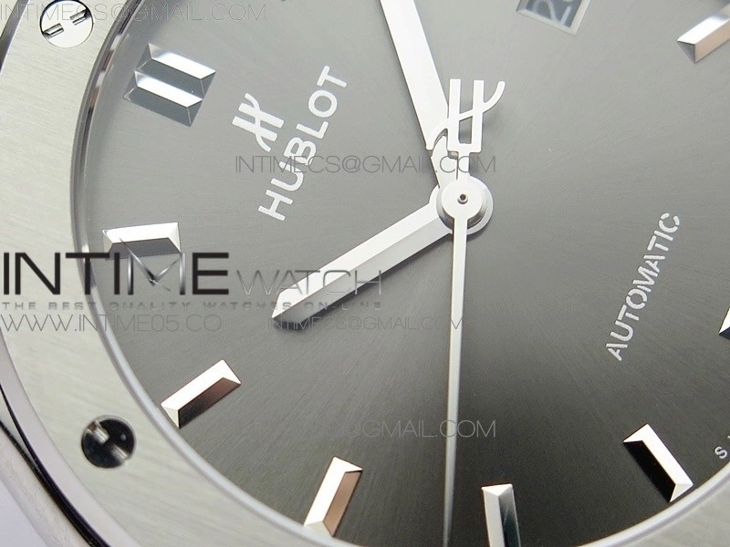 Classic Fusion 42mm SS B50F Gray Dial On Black Gummy Strap A2892