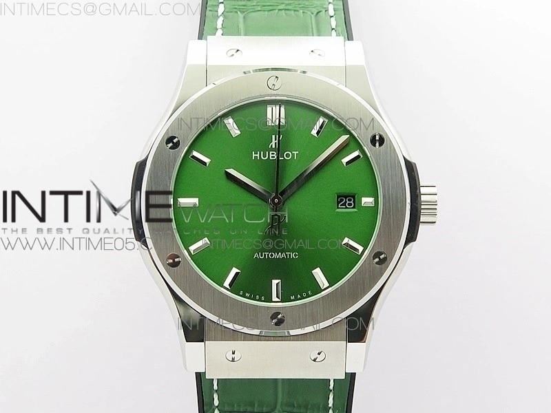 Classic Fusion 42mm SS B50F Green Dial On Green Gummy Strap A2892