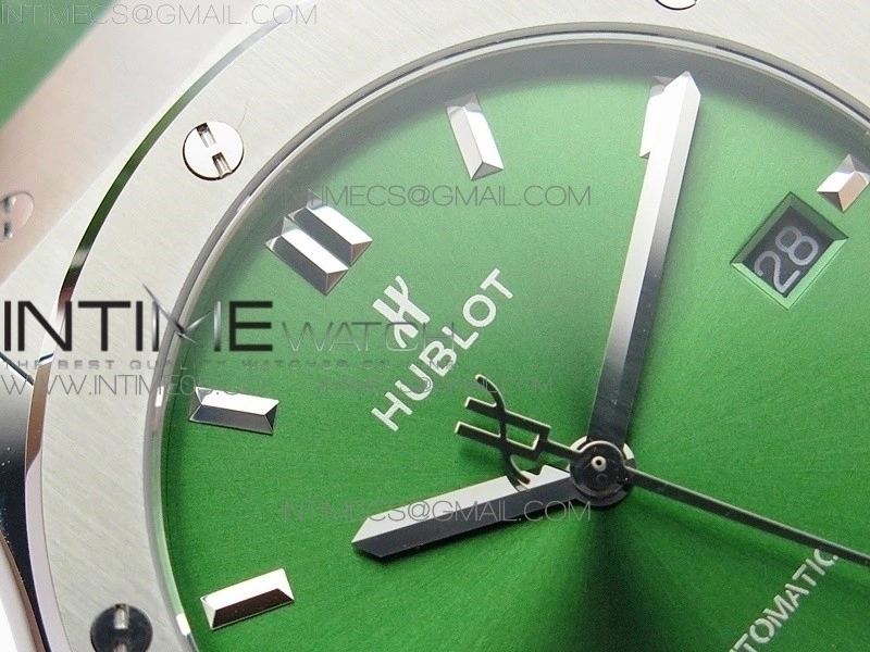 Classic Fusion 42mm SS B50F Green Dial On Green Gummy Strap A2892