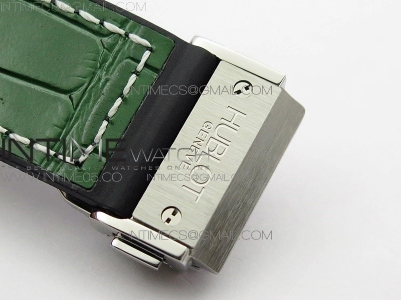 Classic Fusion 42mm SS B50F Green Dial On Green Gummy Strap A2892